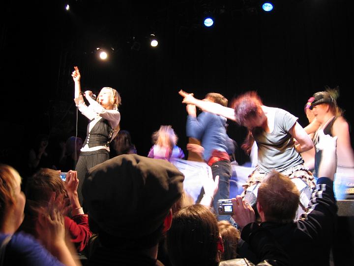 sherry amanda skit jammin.JPG